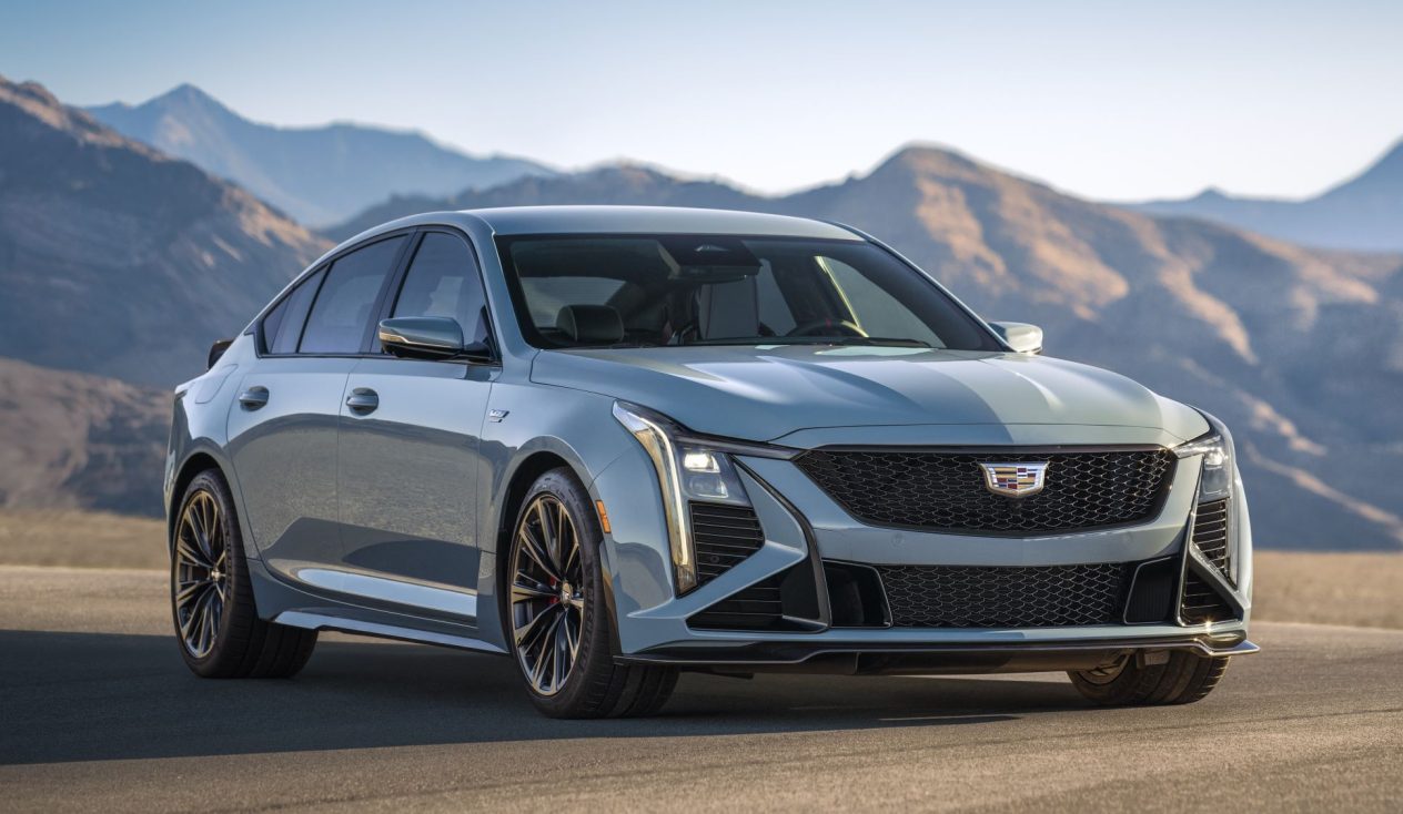 Cadillac CT5-V y CT5-V Blackwing 2025