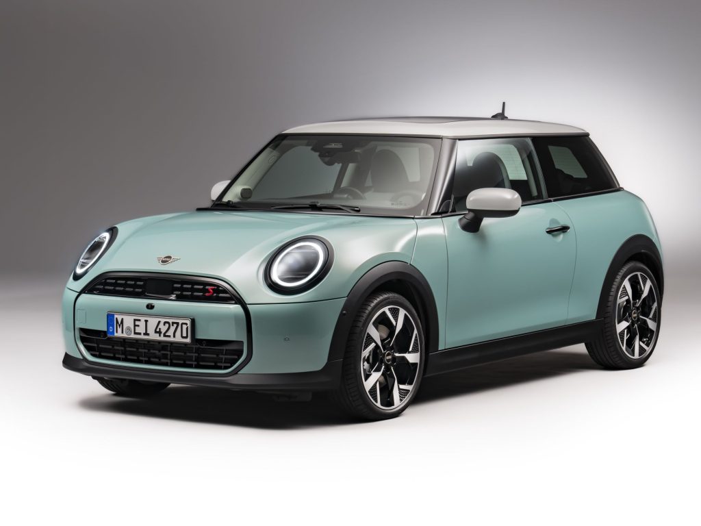 Nuevo MINI Cooper con motor gasolina
