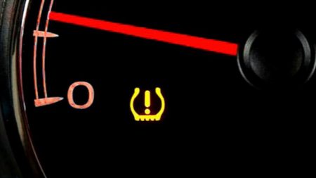 TPMS en un auto: Qué significa, cómo funciona y para qué sirve - Autos