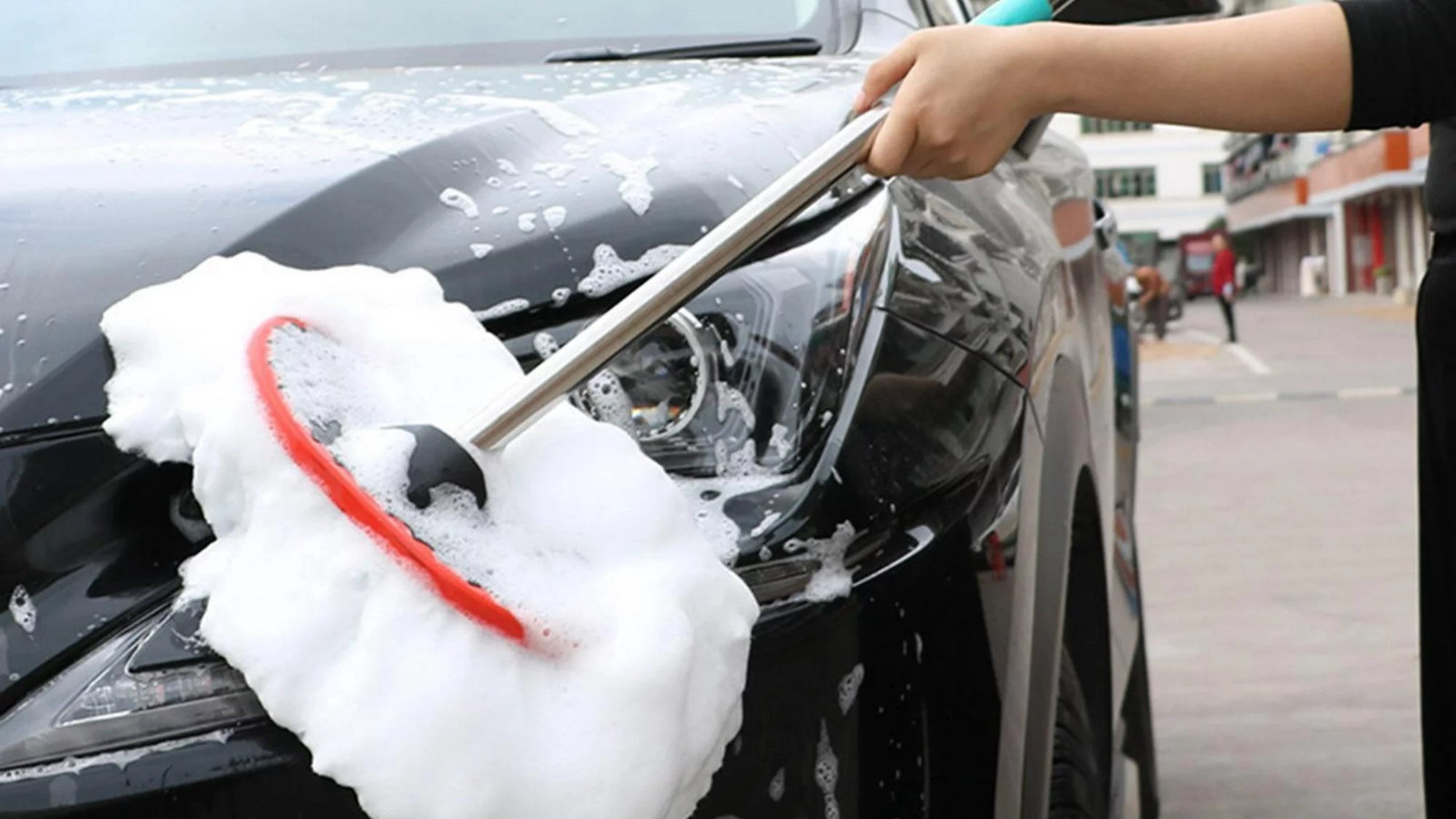 Cepillo para lavado de autos: por qué elegir el ideal y cómo hacerlo