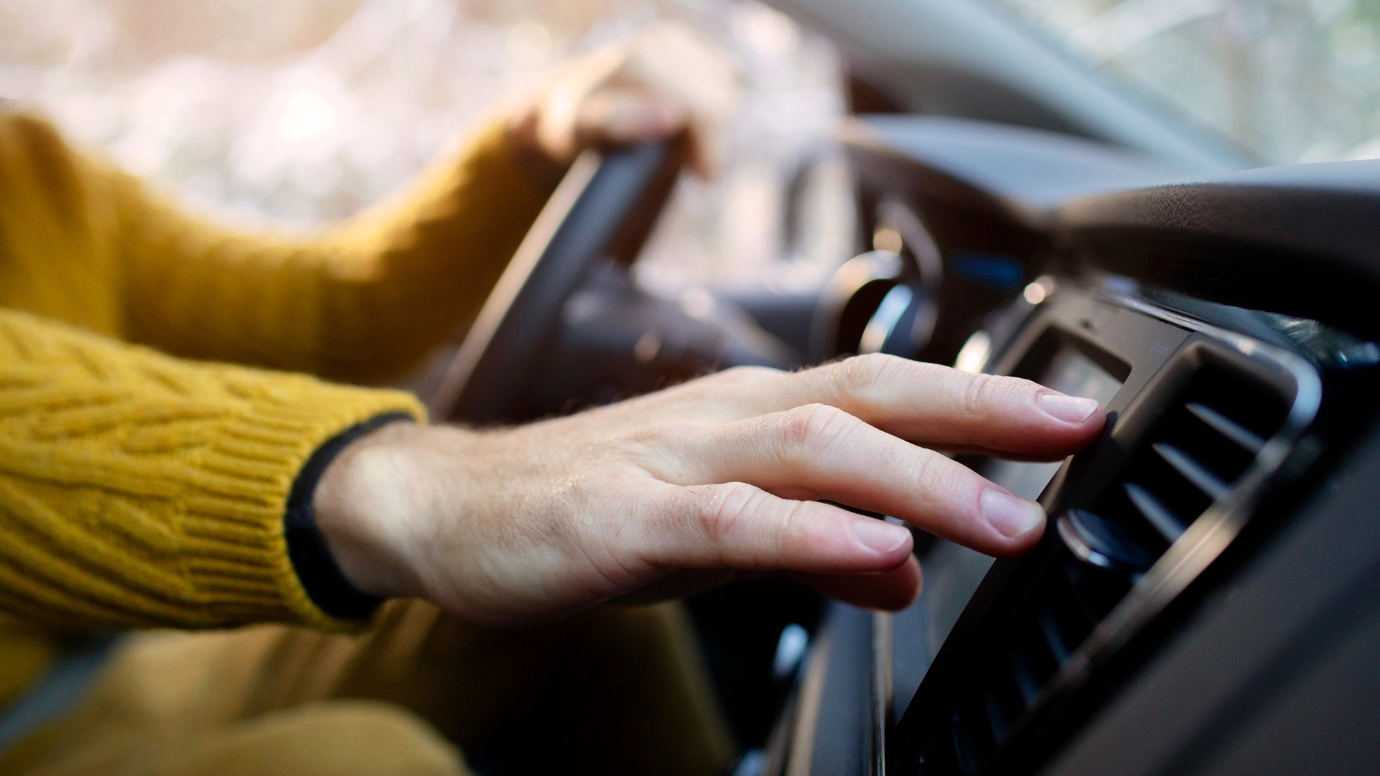 Aire acondicionado del auto: Cada cuánto tiempo se le carga gas