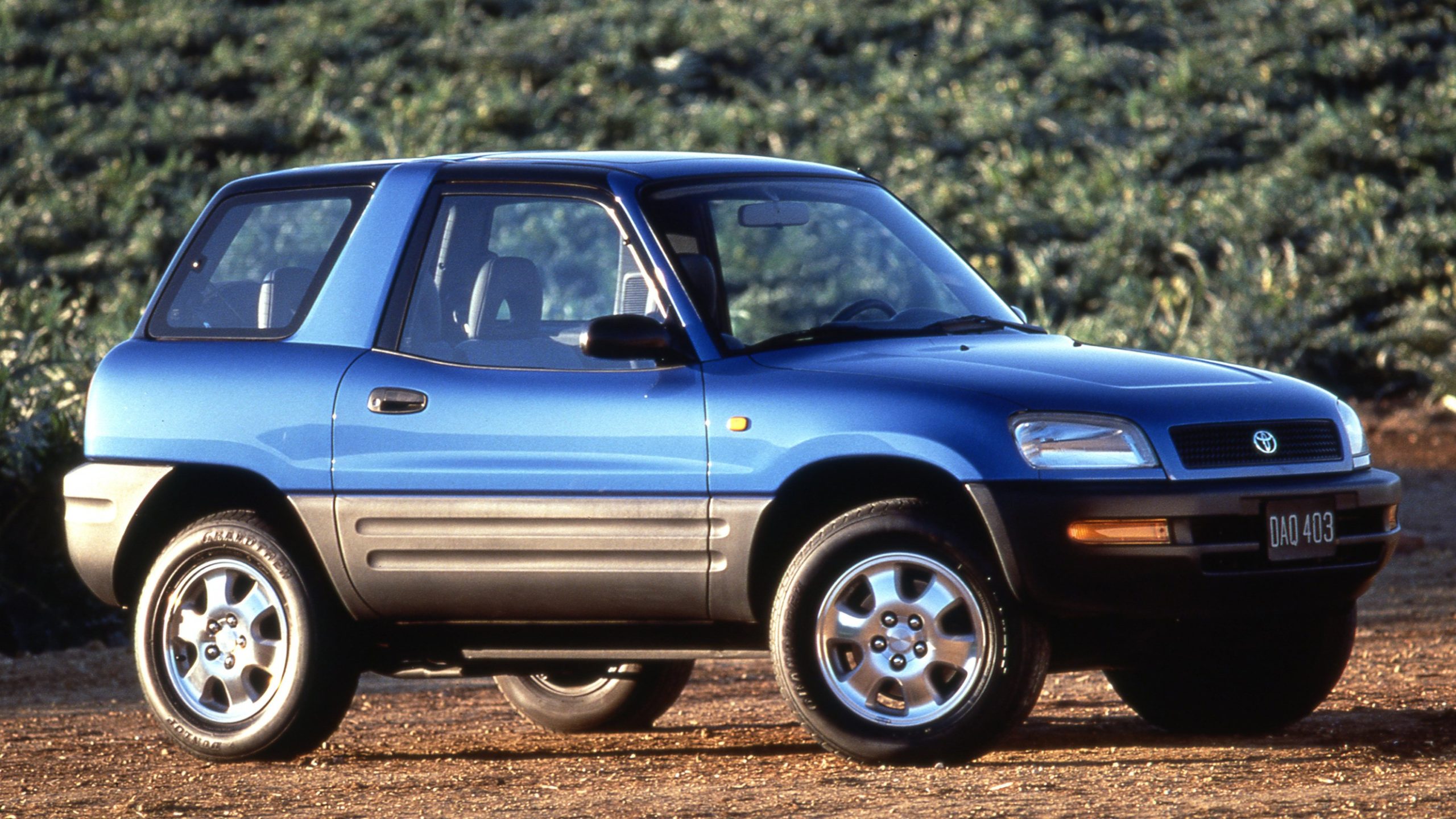 Toyota RAV4: 30 años de evolución de la SUV más vendida