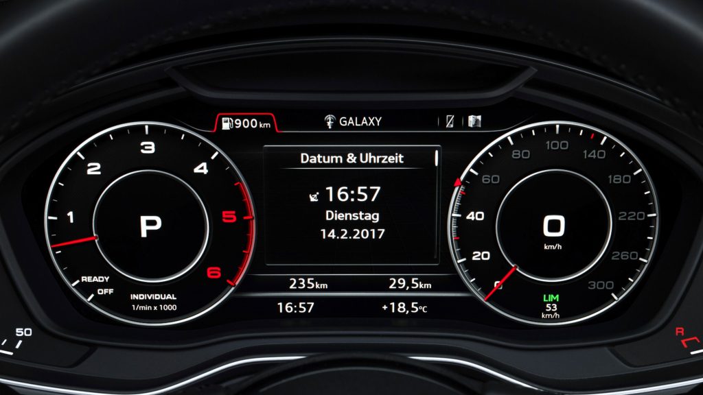 Panel de instrumentos: ¿Por qué las agujas persisten en los velocímetros digitales?
