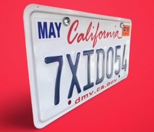 Placas de auto en California