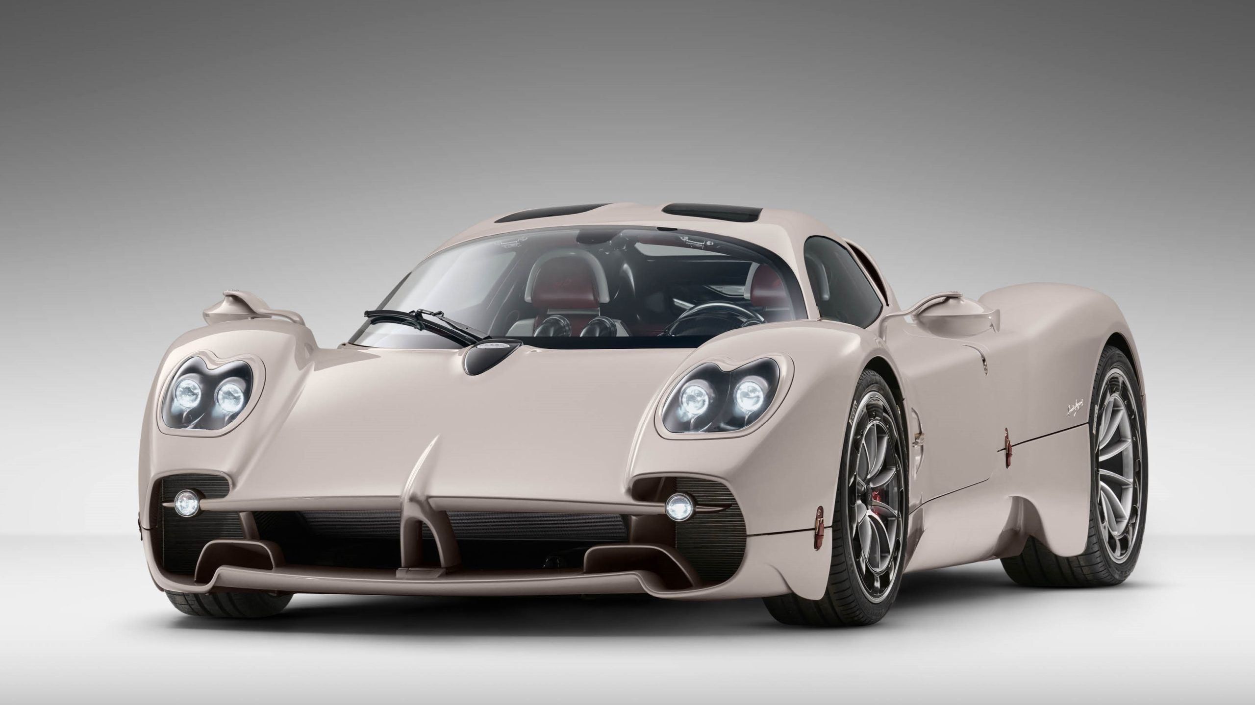 Pagani Utopia: el único hypercar con transmisión manual