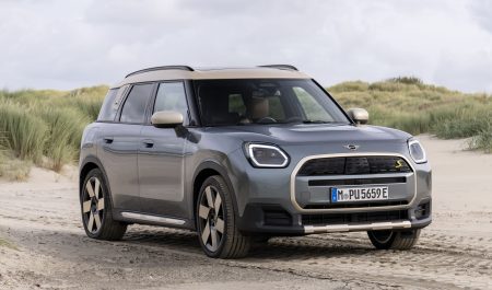 MINI Countryman SE ALL4 2025: Ahora es un SUV eléctrico