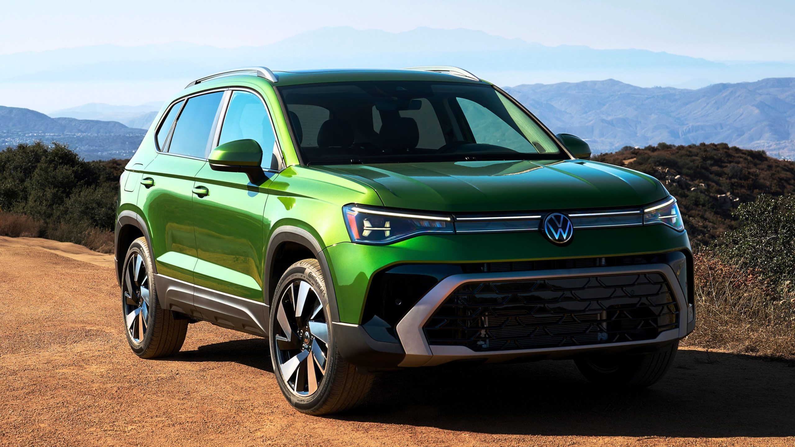 Volkswagen Taos 2025: Características, precios y versiones