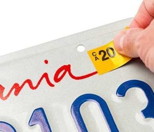 Cómo registrar un auto en el DMV: Requisitos y consejos