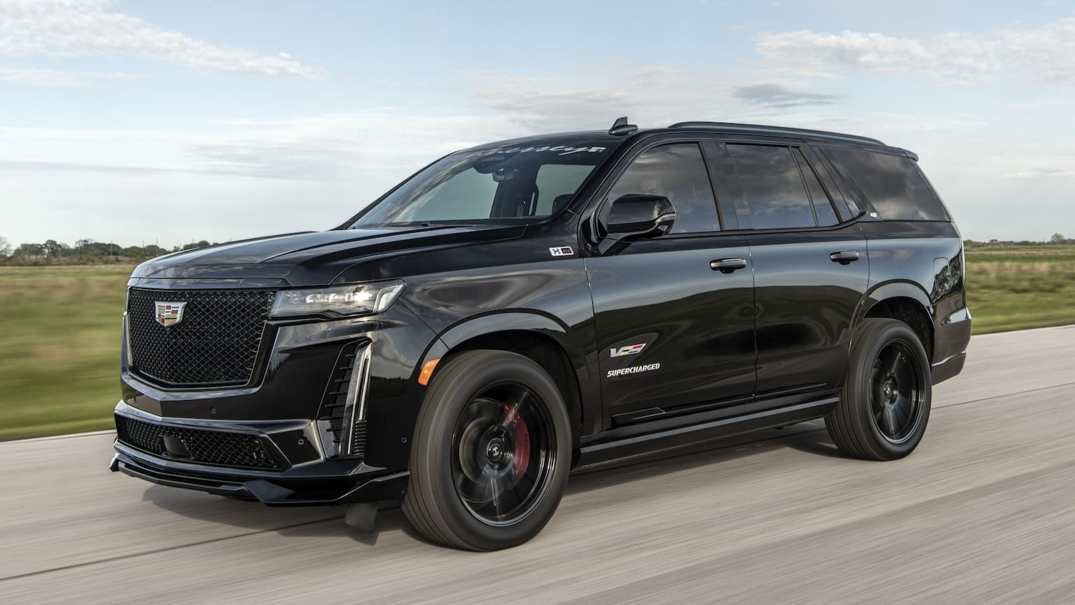 Esta Cadillac Escalade es un hypercar al superar 1,000 hp