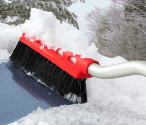 Limpiador de nieve para auto: Cómo elegir el adecuado y las mejores marcas