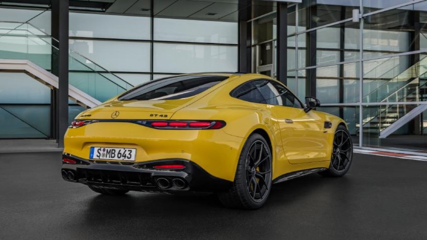 Mercedes-AMG GT 43 2025: Características, precios y versiones 