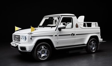 El nuevo Papamóvil es un Mercedes-Benz Clase G eléctrico