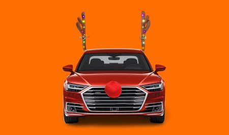 Adornos navideños para autos: Desde lo clásico hasta lo más original