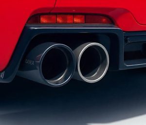 Qué significan los colores del humo del escape del auto