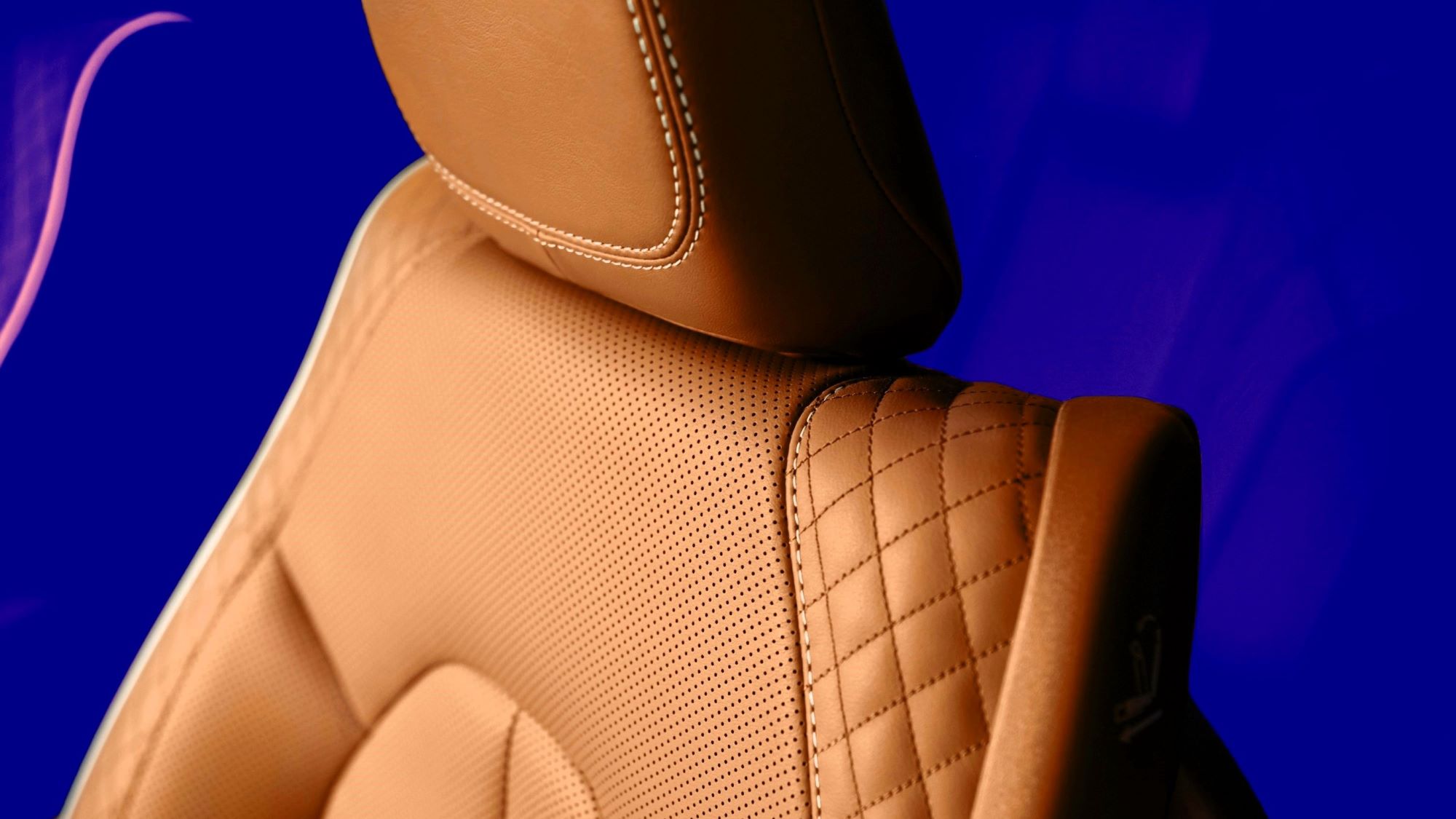 Cómo limpiar los asientos de cuero del auto: Trucos y productos