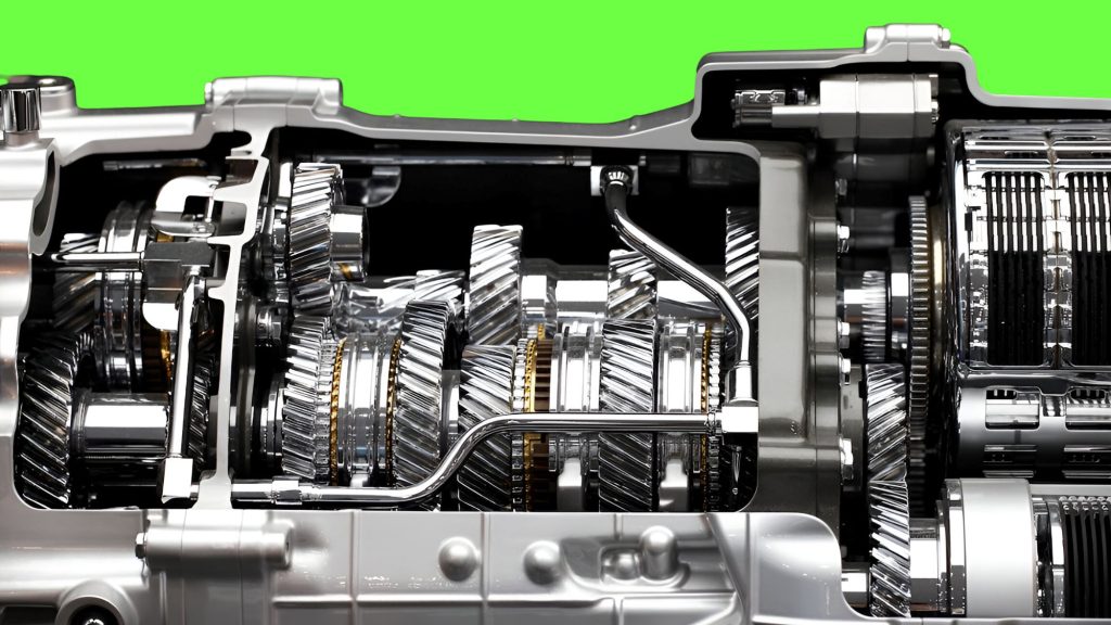 ¿Cómo funciona la transmisión de un auto Fallas y costos de reparación