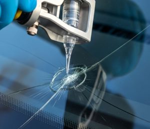 ¿En verdad el reparador de parabrisas quita lo estrellado o agrietado