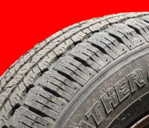 ¿Existe una solución a las llantas quemadas por el sol