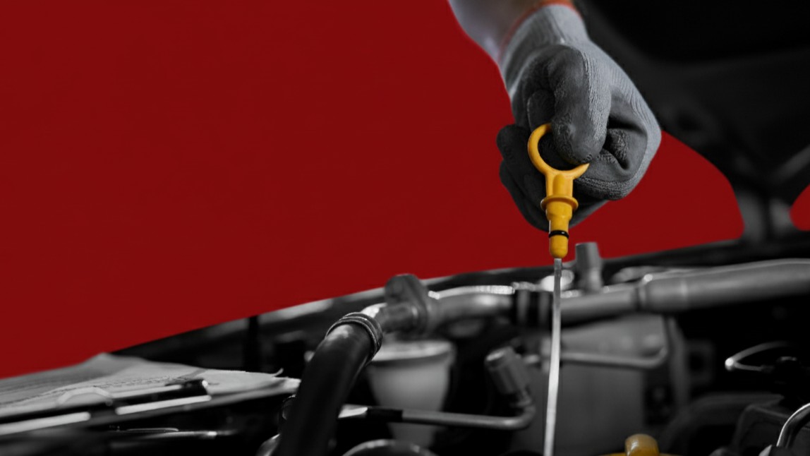 Cómo revisar el nivel de aceite de carro ¿En frío o en caliente