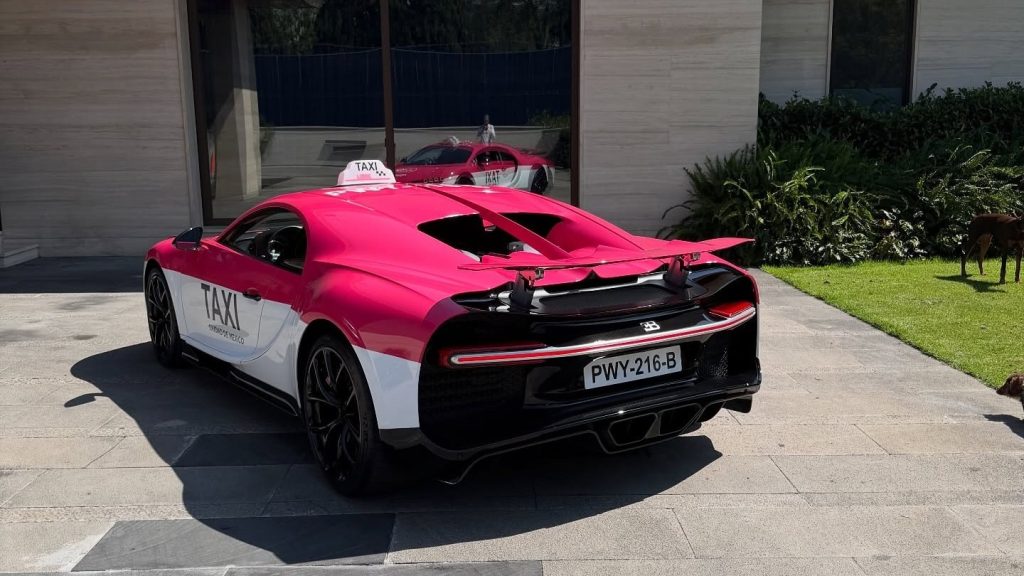 El taxi más rápido del mundo está en México el Bugatti de Don Huayra