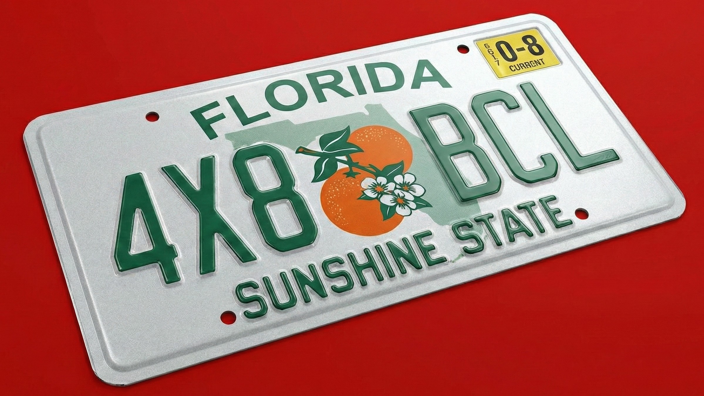 Nuevas reglas sobre la placa de carro en Florida Lo prohibido y lo permitido