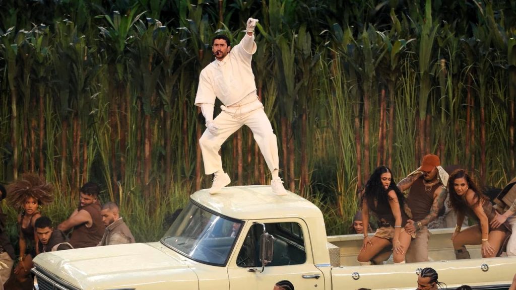 La pickup de Bad Bunny: Todo sobre la Ford de 1968 del Super Bowl LX